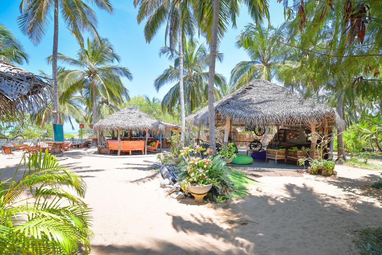 Hotel Kitesurfing Lanka Kalpitiya Exterior foto